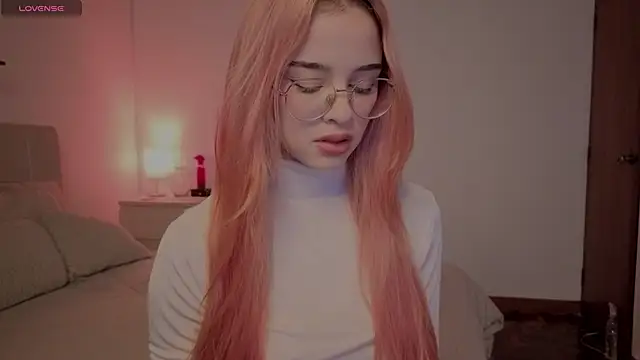 Roxxy mora online show from January 9, 2026, 10:17 pm