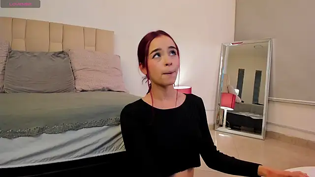 Roxxy mora online show from March 14, 2025, 9:43 pm