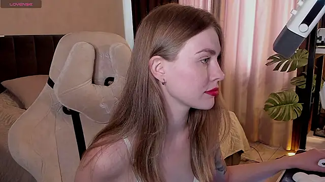 LoveGameSexx online show from March 26, 2026, 8:56 am