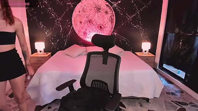 VictoriaRosse  online show from February 18, 2025, 9:31 pm