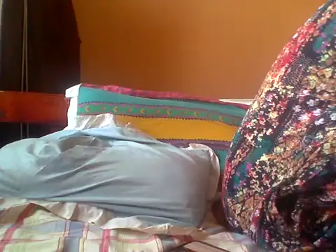 Sweetrata  online show from February 1, 2026, 12:14 pm