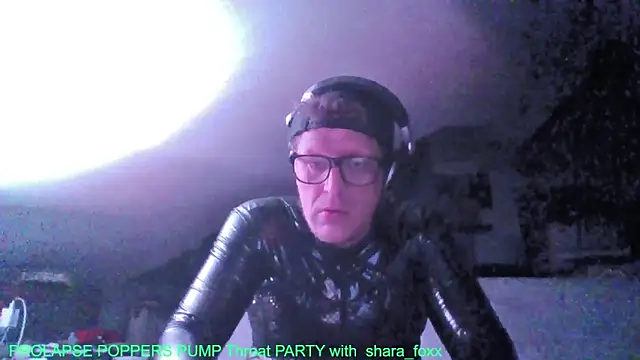 Bigthroaterboy online show from October 29, 2025, 9:25 pm