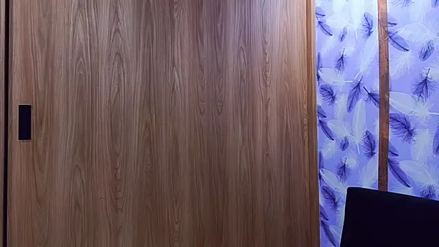 Molly ADY online show from September 27, 2025, 1:01 am