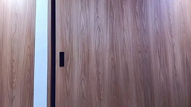 Molly ADY online show from October 16, 2025, 10:07 pm