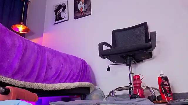 Cleo luna online show from October 1, 2025, 2:49 am