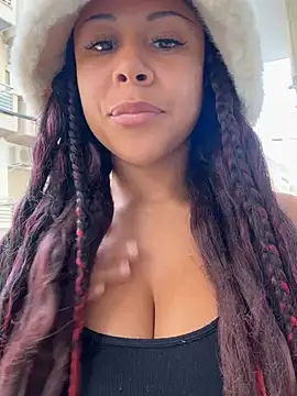 HaileyDiana online show from March 28, 2026, 11:11 am