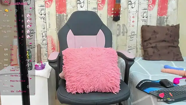 Snapshot of galatea_rous chatting on February 10, 2025, 10:40 pm galatea rous online show from February 10, 2025, 10:40 pm