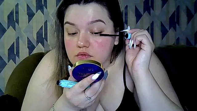 AnitaWillias online show from December 14, 2025, 6:02 pm