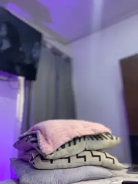 ANA CARTER online show from October 19, 2025, 6:54 pm