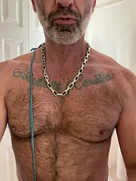Snapshot of DaddySnowXX chatting on July 31, 2026, 7:44 pm DaddySnowXX online show from July 31, 2026, 7:44 pm