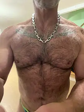 Snapshot of DaddySnowXX chatting on June 21, 2026, 2:17 am DaddySnowXX online show from June 21, 2026, 2:17 am