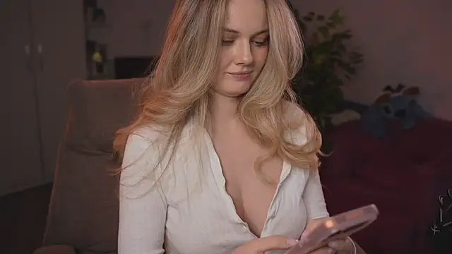 Naughty mooncake online show from February 21, 2026, 6:32 pm