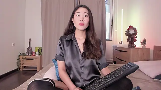 kate doroty online show from February 5, 2025, 8:32 am