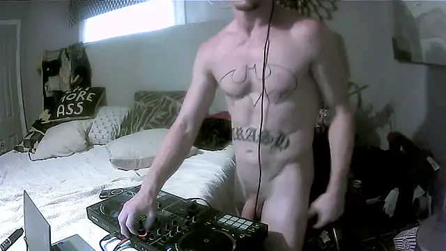 trash4cash online show from September 15, 2025, 8:31 pm