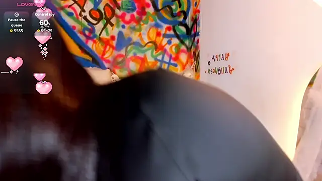 Liana Bernocchi online show from October 26, 2025, 8:31 pm