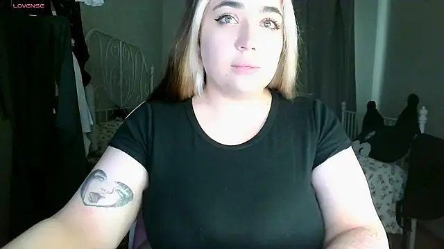 Roxy Sakura online show from December 4, 2024, 11:24 am