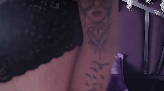 MaddyHudson online show from January 30, 2025, 8:31 pm