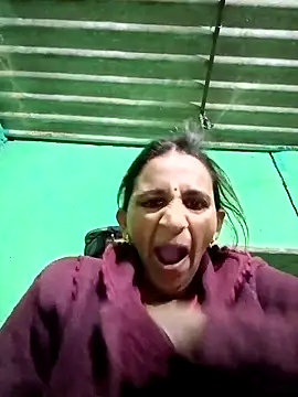 Baby  Shreya online show from November 12, 2025, 9:51 pm