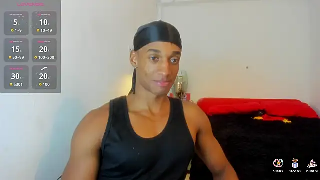 Malkongarcia online show from November 4, 2025, 2:48 am