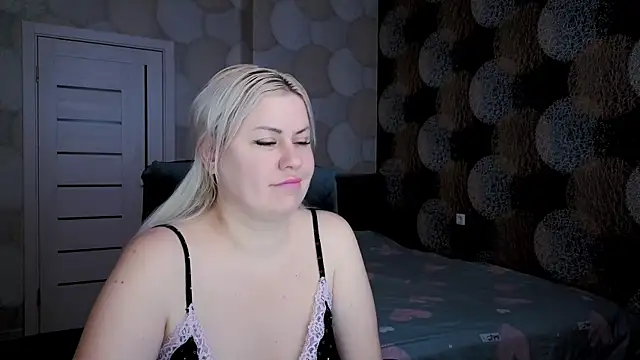 natusik online show from March 6, 2025, 11:53 pm