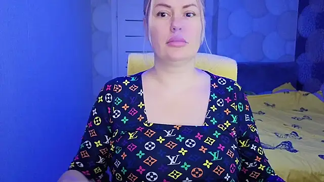 Snapshot of natusik chatting on April 19, 2026, 1:50 am natusik online show from April 19, 2026, 1:50 am