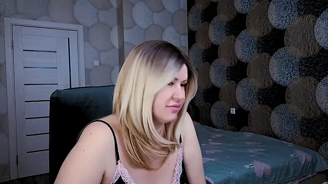 natusik online show from March 4, 2025, 2:27 am