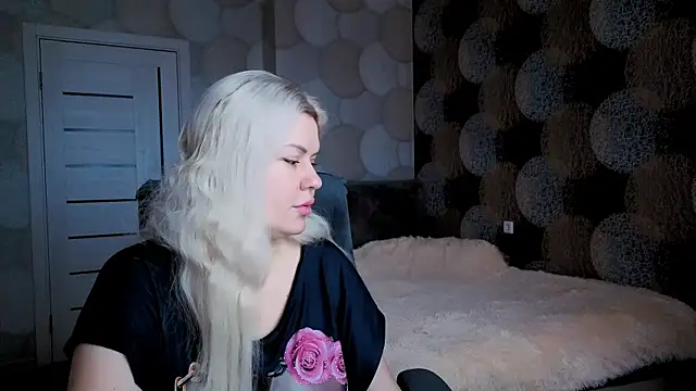 natusik online show from March 22, 2025, 4:24 am