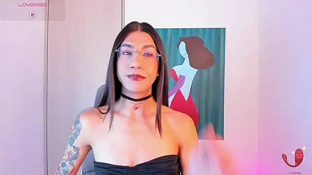 sofiaa grey  online show from February 2, 2026, 4:28 pm