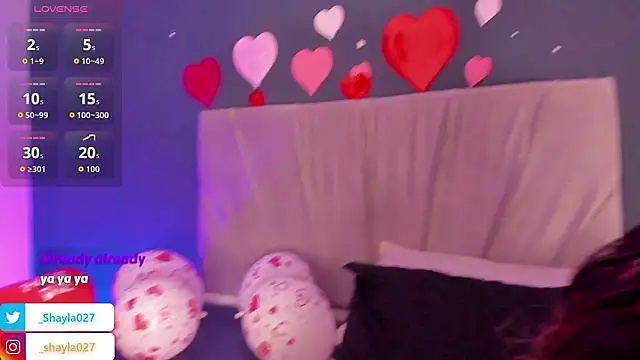 Shayla27 online show from February 18, 2026, 1:18 pm