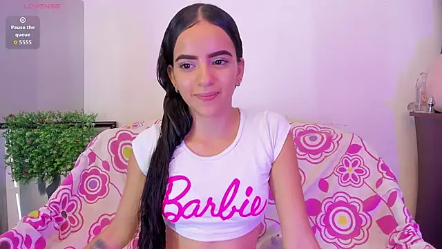 emilyclay 1 online show from September 15, 2025, 11:49 pm