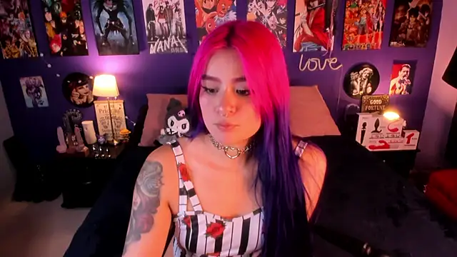 anne cross online show from October 15, 2025, 2:32 am