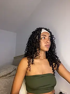 nicoleebony1 online show from January 12, 2026, 8:36 pm