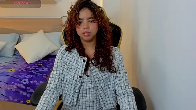 aurora rodriguez online show from February 18, 2025, 3:20 pm