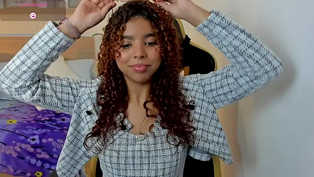 aurora rodriguez online show from February 26, 2025, 10:38 am