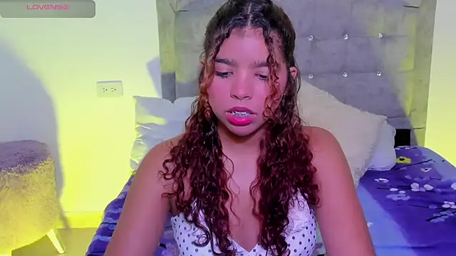 aurora rodriguez online show from March 16, 2025, 1:49 pm