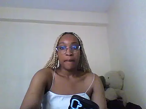 Snapshot of Sexy_briellah chatting on October 9, 2025, 11:44 am Sexy briellah online show from October 9, 2025, 11:44 am