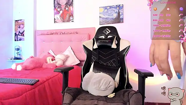 little jade online show from September 24, 2025, 6:47 pm