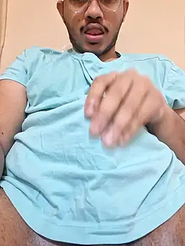 alesssterling online show from January 3, 2025, 4:55 am