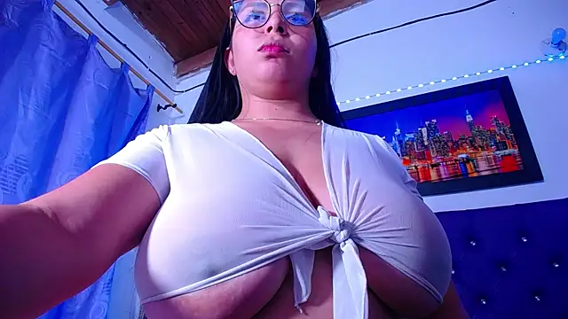 Naturalboobss online show from March 6, 2025, 6:30 am