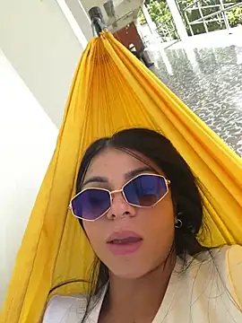 SophiaKarson online show from February 7, 2026, 6:27 pm