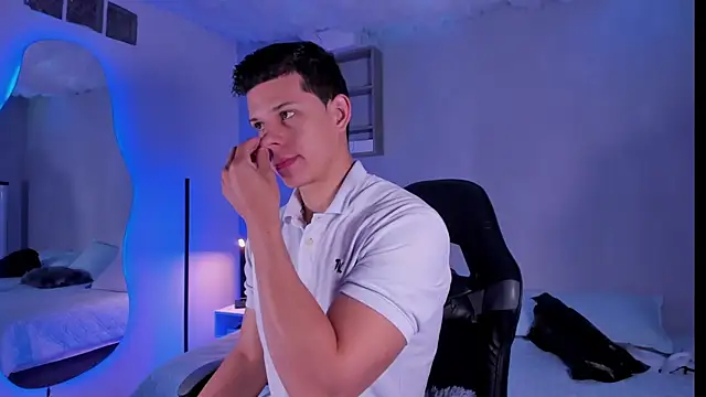 MarcoSullivan online show from December 5, 2025, 3:10 pm