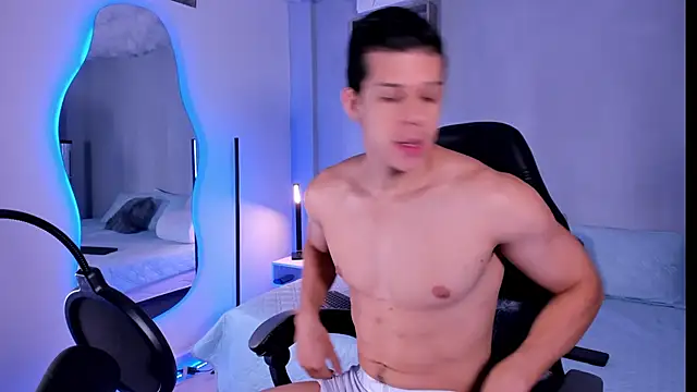 Snapshot of MarcoSullivan chatting on October 16, 2025, 2:03 pm MarcoSullivan online show from October 16, 2025, 2:03 pm