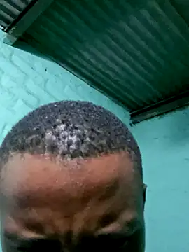 HandsomeBuoyy21 online show from March 19, 2026, 8:36 am