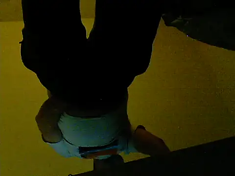 oopsxx online show from February 6, 2025, 11:26 pm