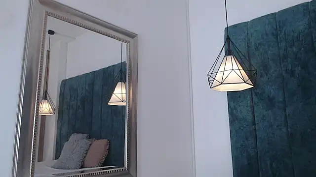 selem hadid online show from March 8, 2025, 6:37 pm