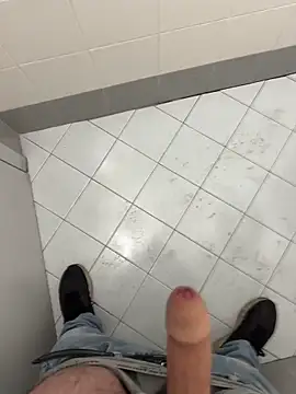  themask  online show from November 11, 2025, 12:33 pm