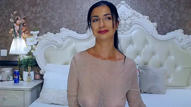 OliveWilson online show from September 9, 2025, 6:23 am