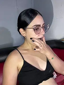 Azuna25 online show from March 6, 2026, 8:26 pm