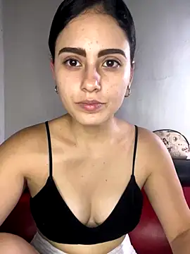 Azuna25 online show from September 28, 2025, 6:15 pm