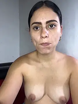 Azuna25 online show from October 11, 2025, 5:58 pm